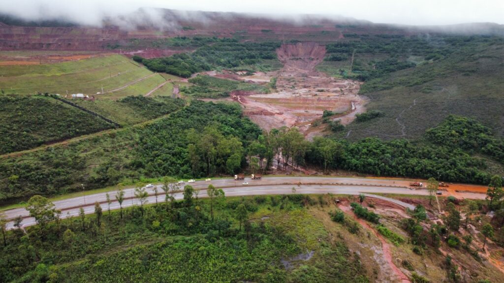 MAB: tragédias em MG são resultado de um modelo que produz destruição e morte