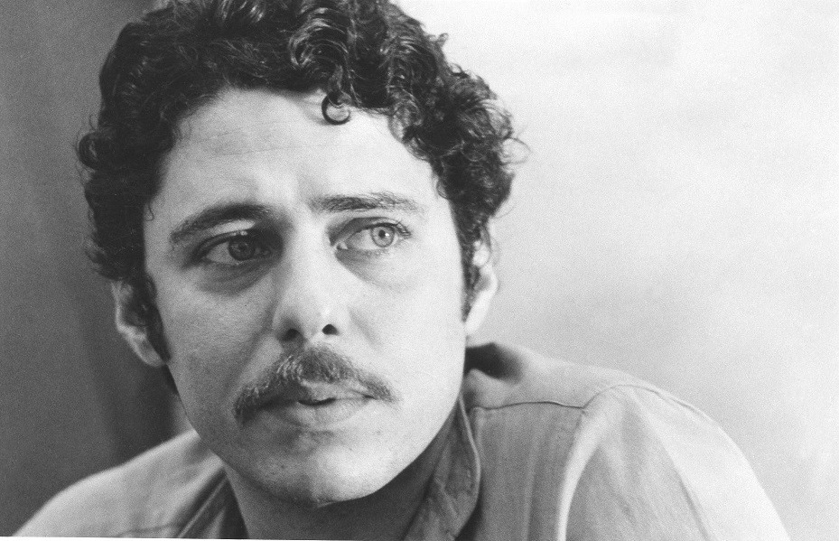 Sem açúcar e sem afeto: do “realismo socialista” ao “irrealismo identitarista”