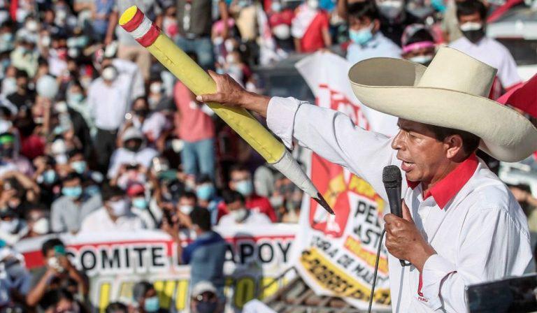 Em oito meses no cargo, presidente do Peru enfrenta hoje (28) a segunda tentativa de impeachment