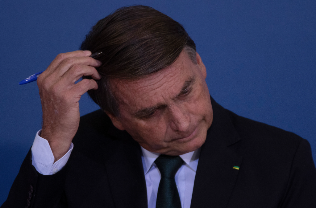 Adesão de empresários a manifestos por democracia isola ainda mais Bolsonaro
