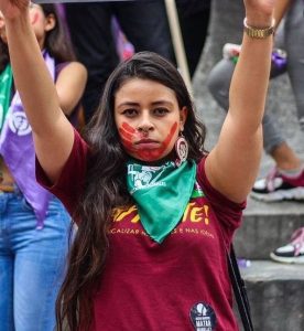 Carol Paiva Leal, 3ª vice-presidenta da União Nacional dos Estudantes, estudante da UFMG e ativista do coletivo Afronte!