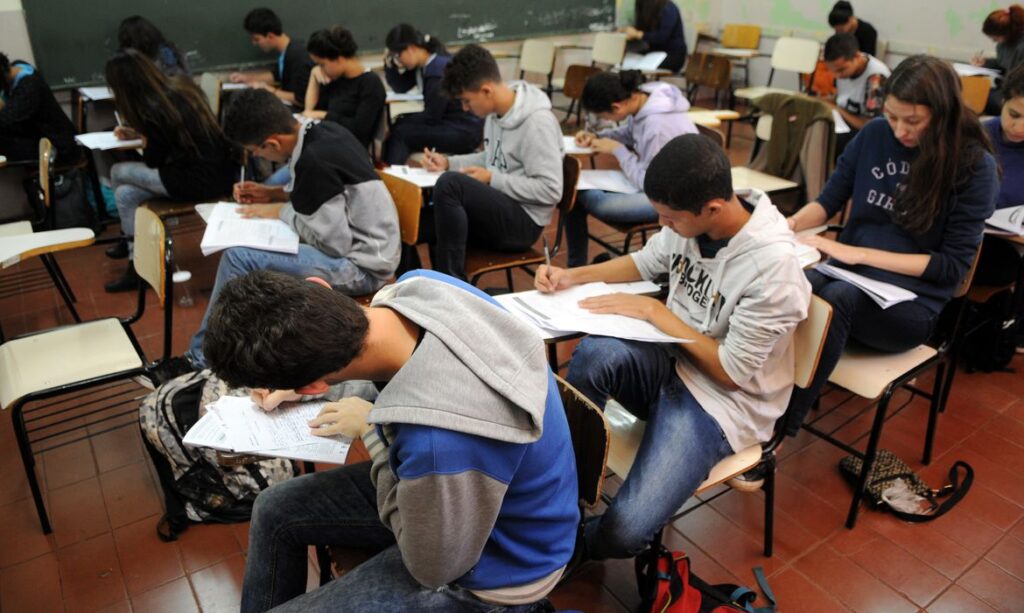 A educação para todas, todos e todes!