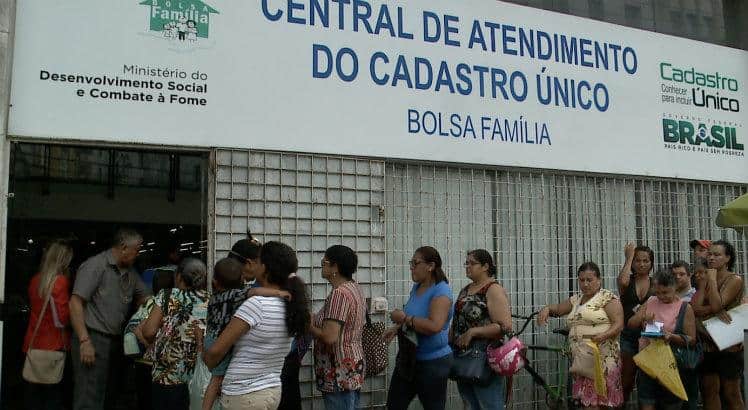 A campanha Lula e o balanço entreaberto do Ele Não: sentidos do classismo feminista na disputa eleitoral