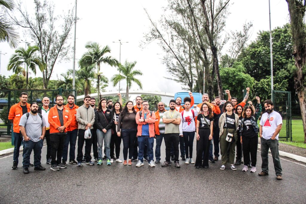 Sindipetro Caxias monitora segurança da REDUC após ameaça fascista