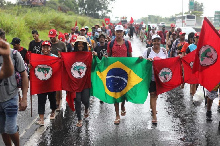 Todo apoio ao abril de lutas do MST