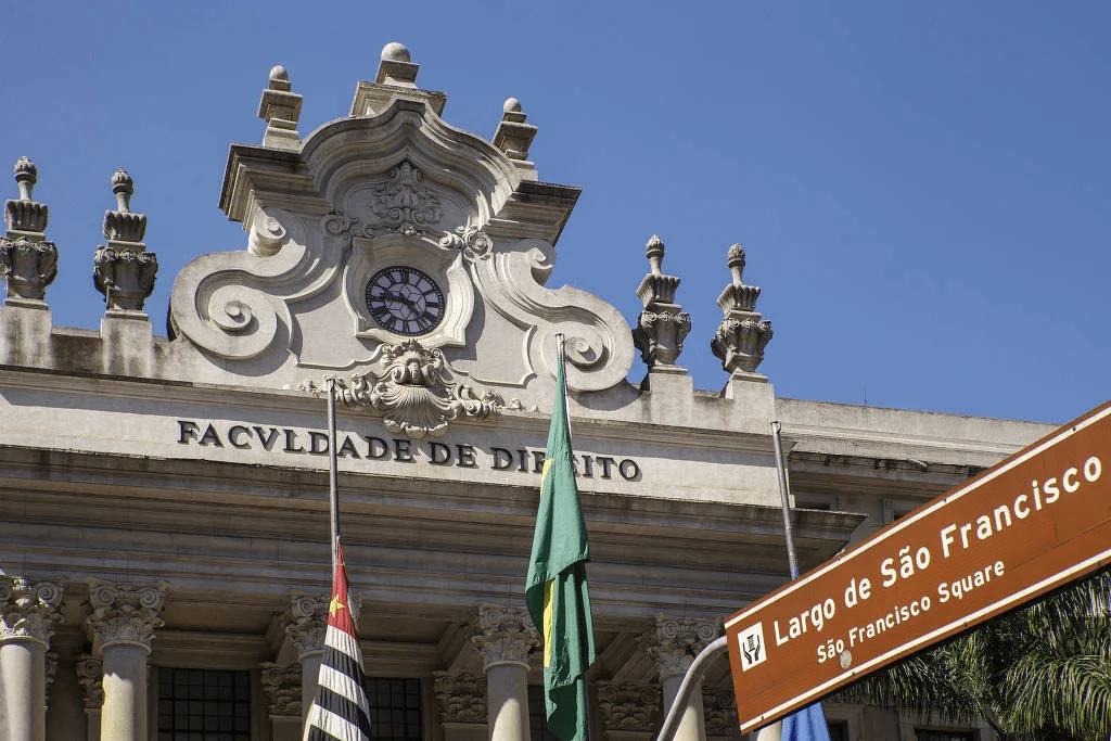 Caiu um racista: Amâncio de Carvalho não mais será homenageado pela Faculdade de Direito da USP