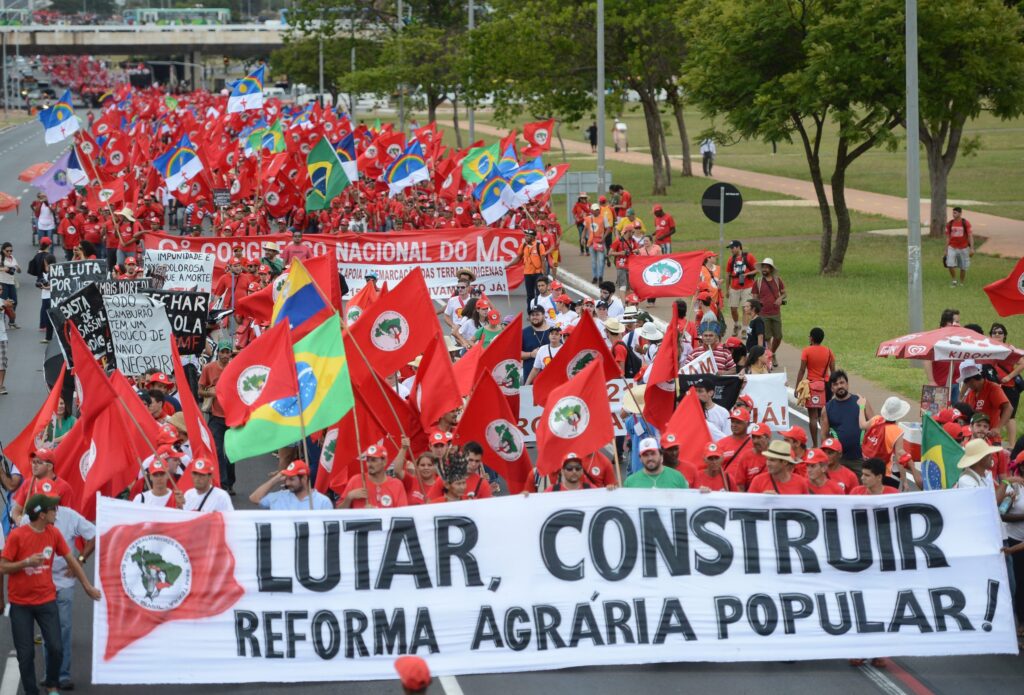 Em defesa do MST e da Reforma Agrária