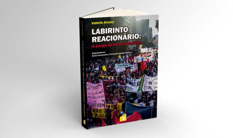 Labirinto reacionário