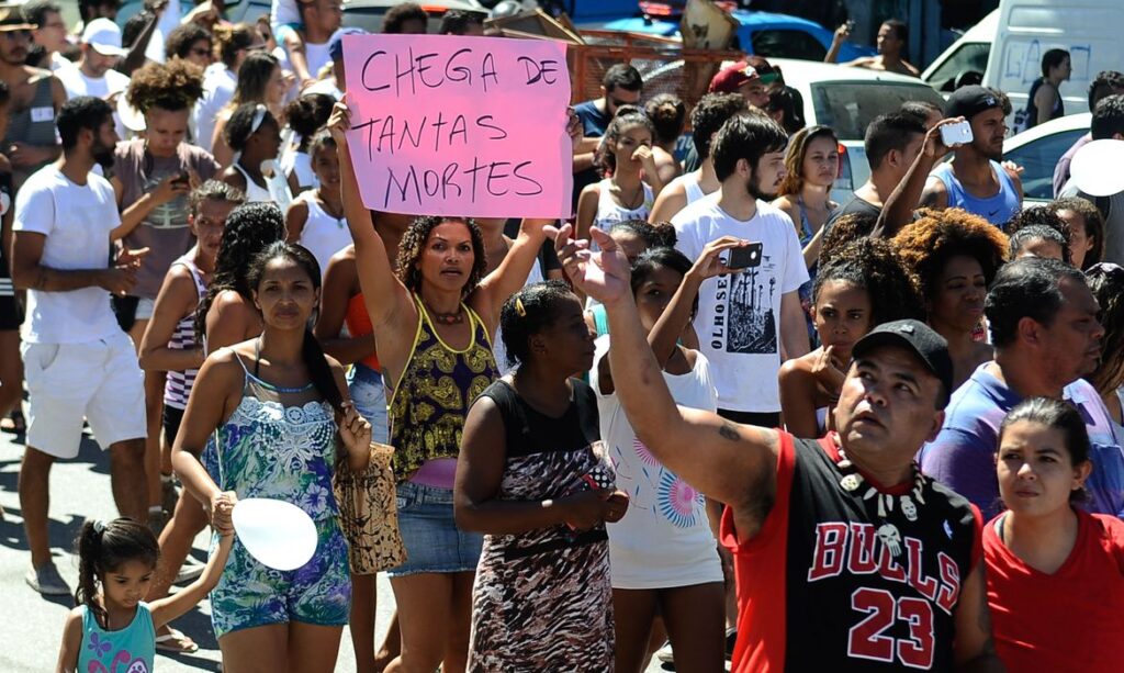 Guilherme e Thiago, presentes! Até quando esse massacre irá continuar?