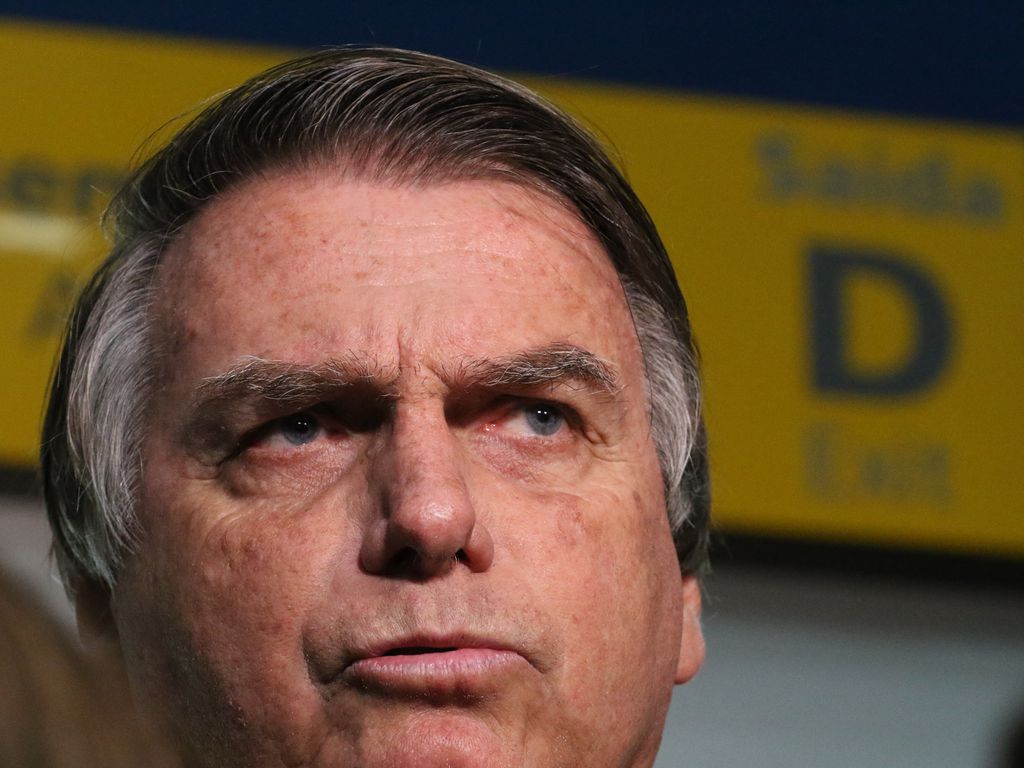 Bolsonaro deve ser responsabilizado pelas mortes da Covid-19