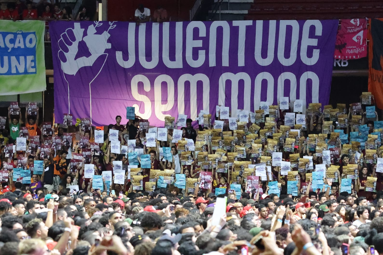 Manifesto une Brasil no dia 11 de agosto contra o golpe: Estado Democrático  de Direito Sempre! - Hora do Povo