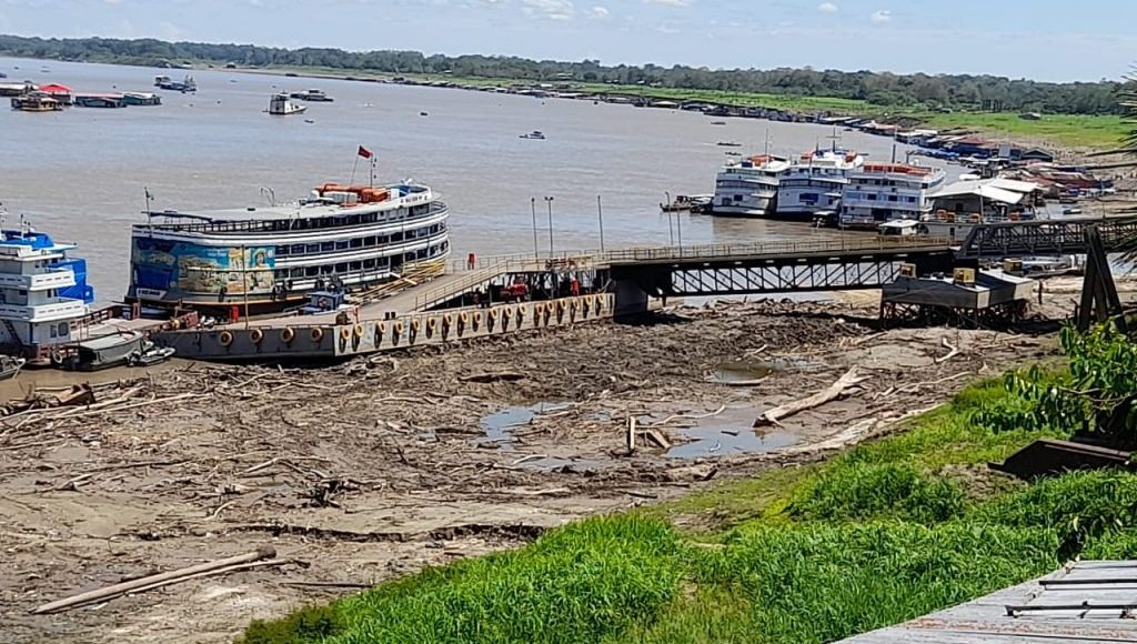 A pior estiagem da história do Amazonas e do Pará