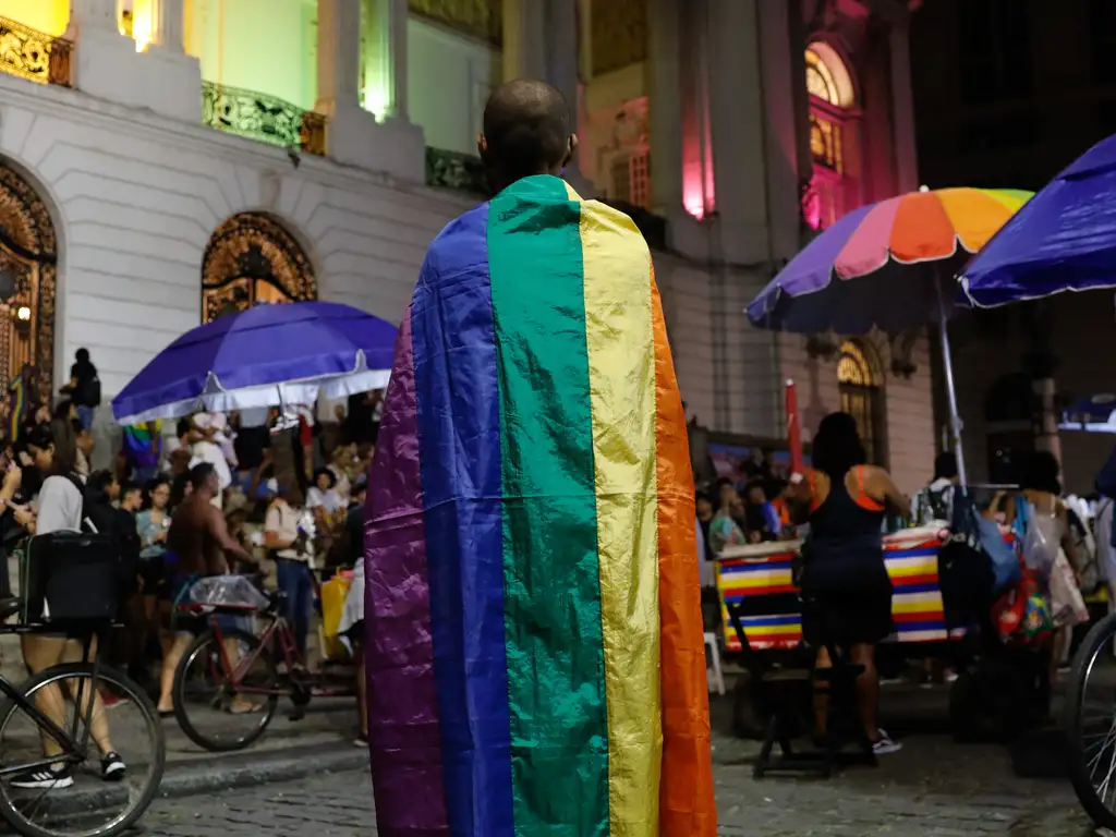 8 pontos para a elaboração de um programa LGBTI+ sob uma visão de mundo socialista