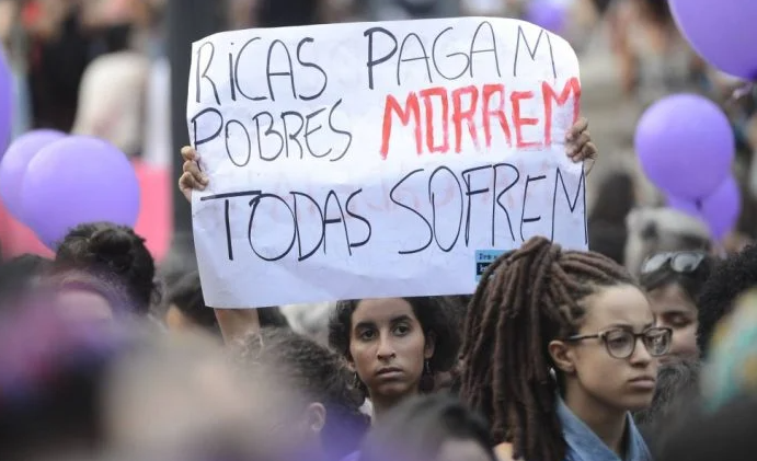 Ocupar as ruas por um março feminista: PSOL aprova resolução da Setorial Nacional de Mulheres