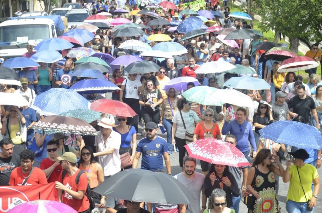 Por que as/os trabalhadores/as da educação do Pará entraram em greve?