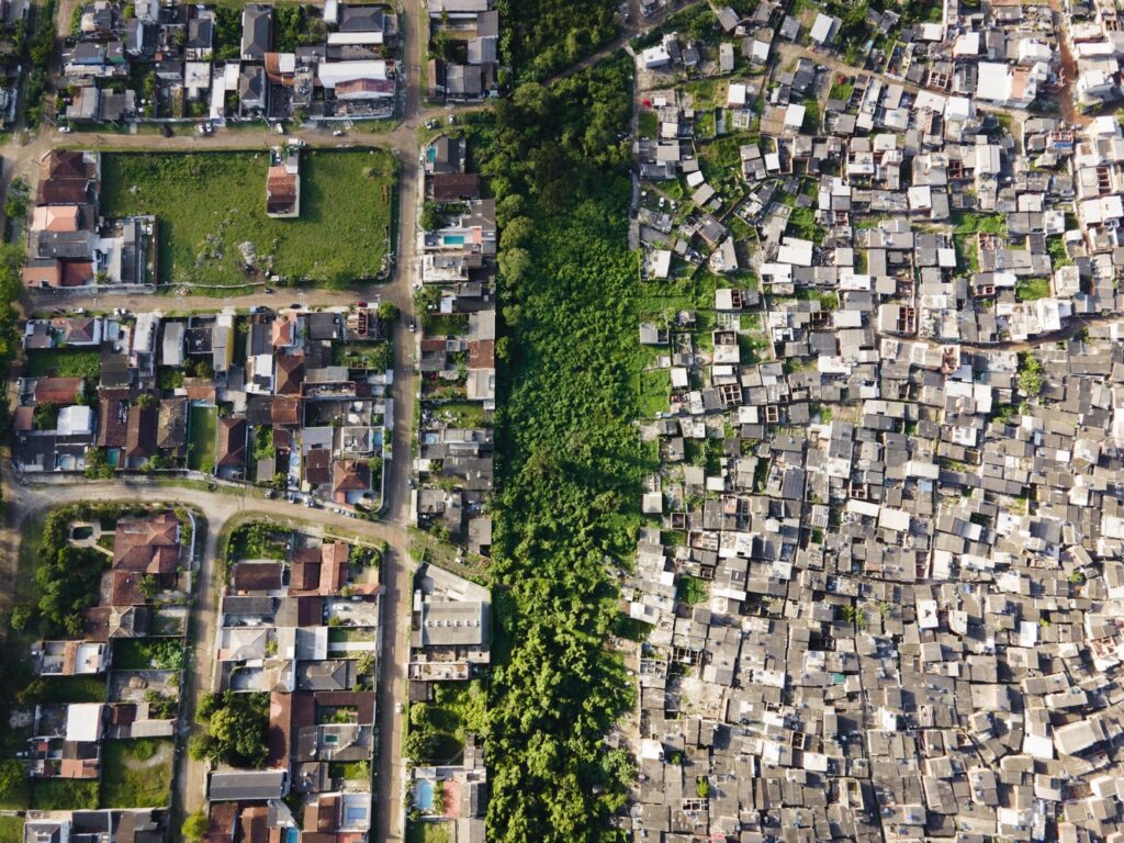 Racismo territorial no Brasil e o devir-negro do mundo