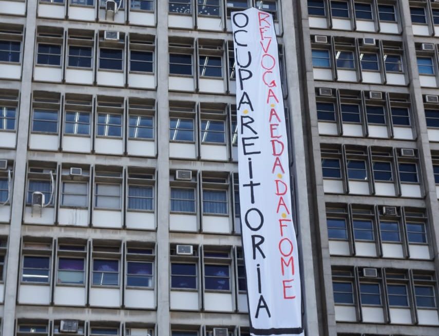 Ocupação da reitoria da UERJ: estudantes em unidade contra a AEDA da fome!