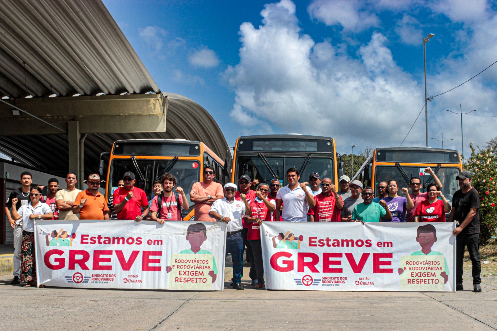 Rodoviários de Recife: Primeiro dia de greve de uma luta por condições ...