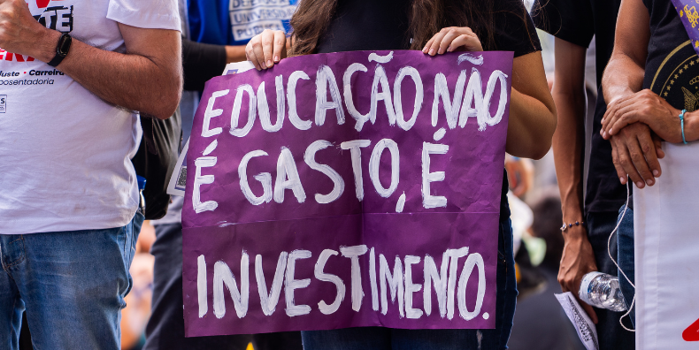 Cortes Orçamentários na Educação: Uma nova medida para uma velha tradição