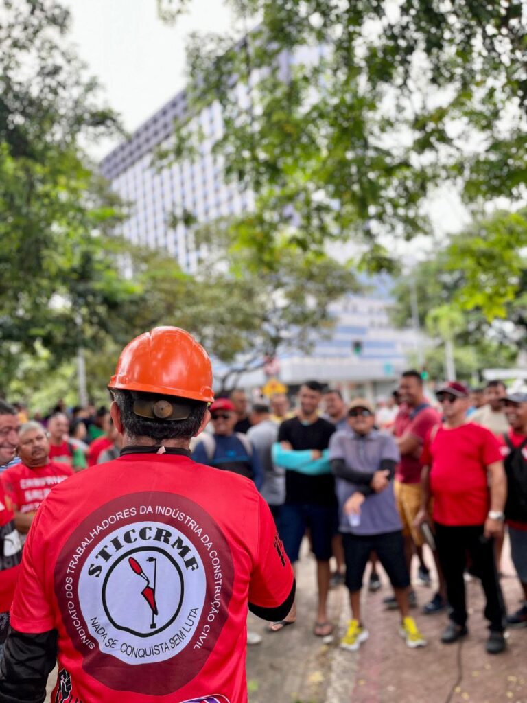 Breve balanço da greve do operariado da construção civil da Grande Fortaleza