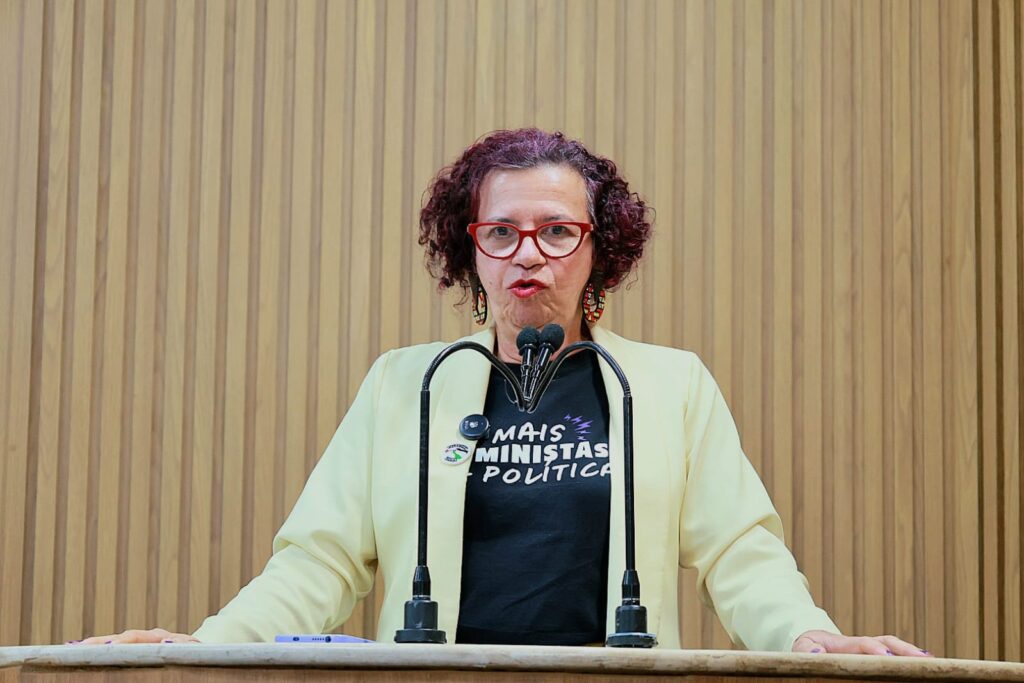 “A população em situação de rua tem sido extremamente invisibilizada”, diz vereadora Sonia Meire-PSOL