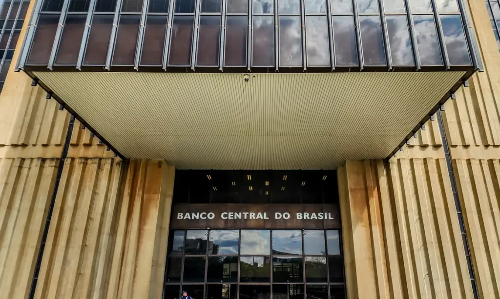 Banco Central precisa voltar para as mãos do governo!