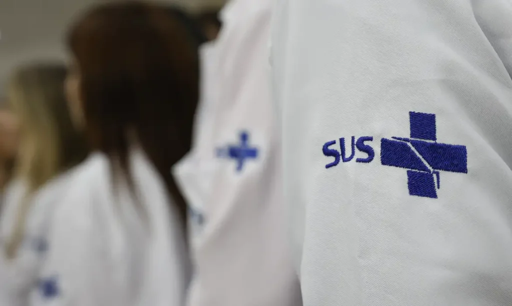 SUS, 35 anos: comemorar e lutar por ele!