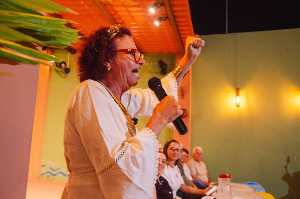 Vereadora Sonia Meire-PSOL coloca seu nome à disposição para assembleia legislativa de Sergipe