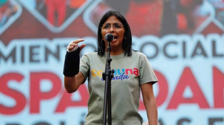 Quem é Delcy Rodrigues, a nova presidenta da Venezuela?