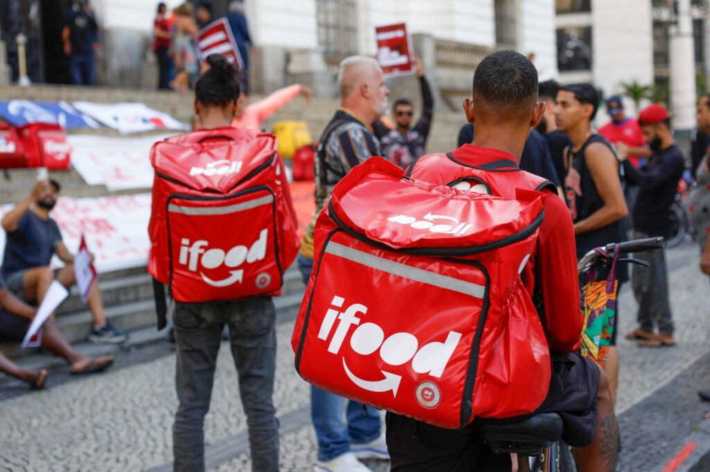 Uber e iFood não são inevitáveis: Lula IV e as plataformas públicas como a Petrobras do nosso tempo