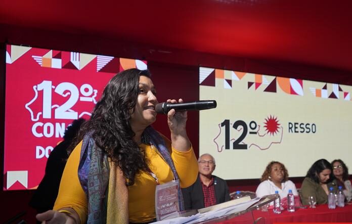 Rapha Carvalho, do PSOL-PE, defende educação pública e unidade da esquerda no Congresso do SINTEPE