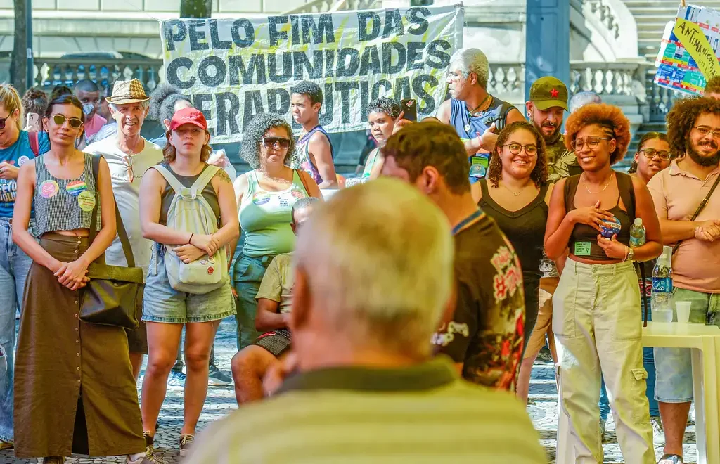 Propostas para um programa antimanicomial de esquerda em 2026