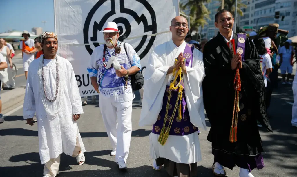 A fé religiosa e a esperança socialista podem se abraçar