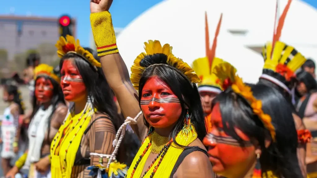 Letramento étnico-racial indígena: raça, retomada e luta anticolonial
