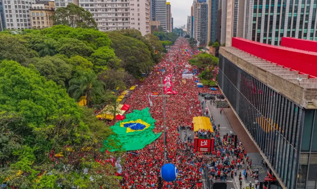 Doze dias que valem por anos