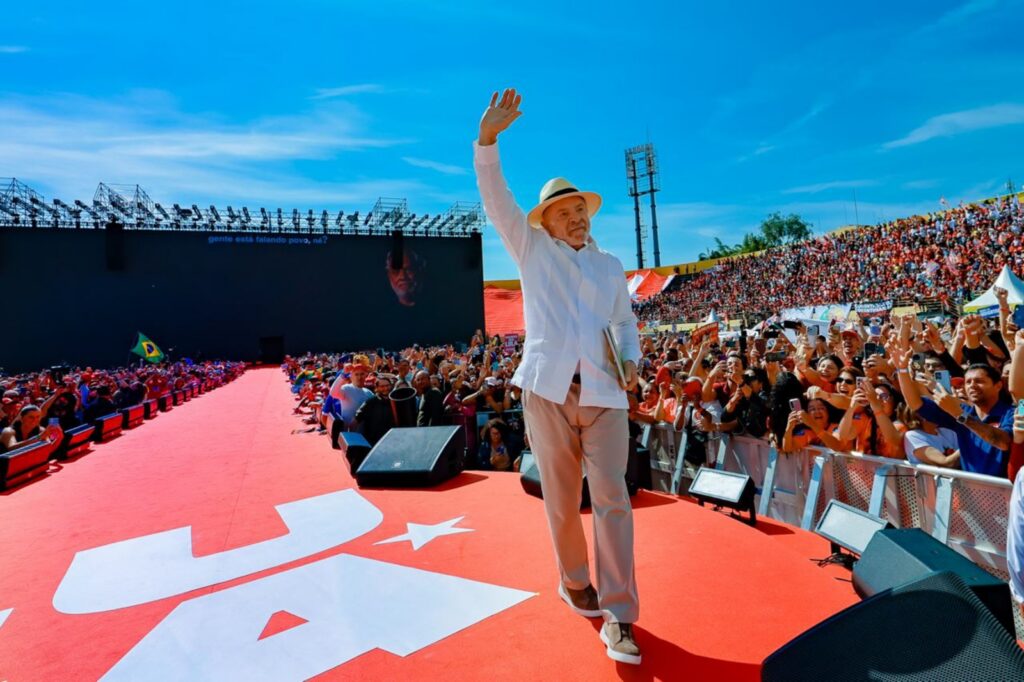 Disputar o Futuro e a Centralidade da Campanha para Eleger “Lula Presidente”: para não dizer que não falei das flores